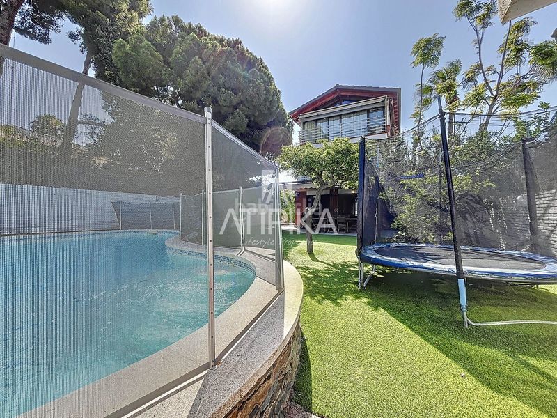 Foto d5f86a7f-499d-48e6-a0a7-f23f1b71c18b. Rent house with heating parking pool in Montmar Castelldefels