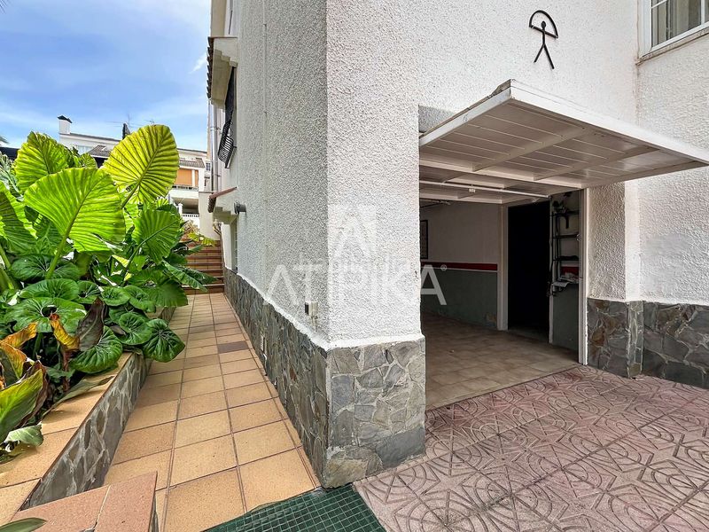 Foto 1d621f14-6346-4001-b4b9-7c9ab5566dee. Casa amb aparcament piscina a Mas d´En Serra - Els Cards Sant Pere de Ribes