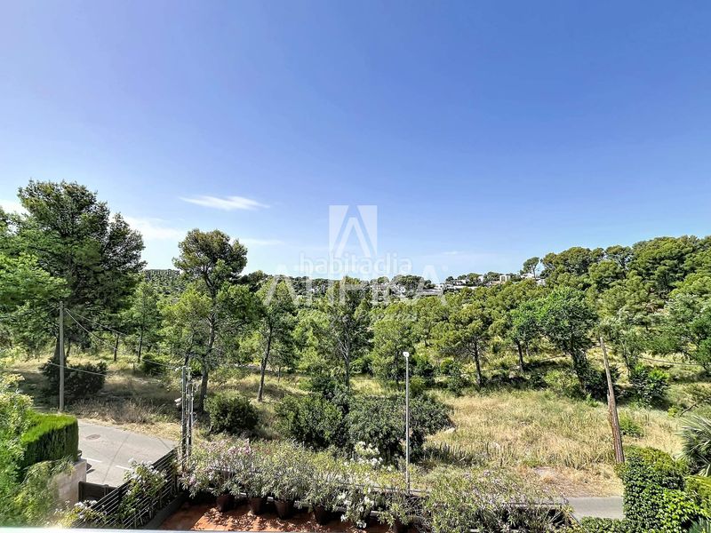 Foto 0d6242a5-8292-4ec4-801b-b1c1008549ed. Casa amb calefacció aparcament piscina a Montmar Castelldefels