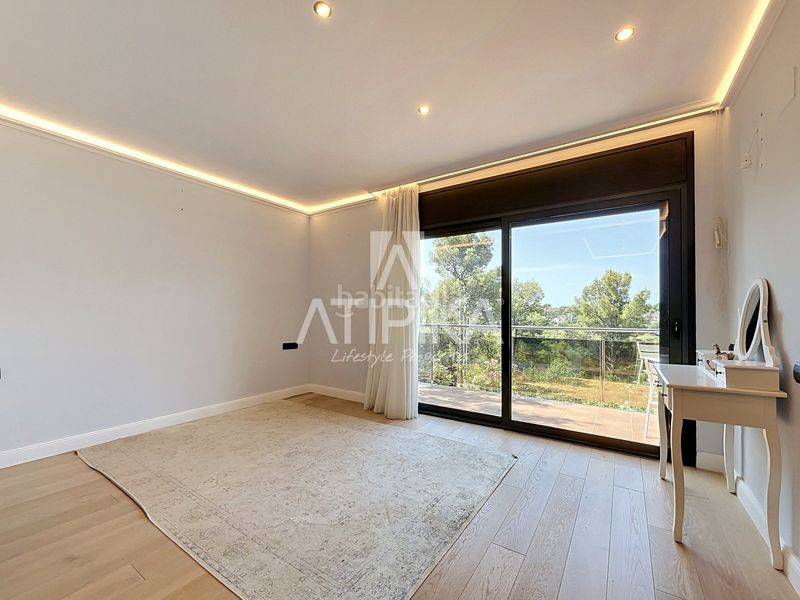 Foto ca4393c5-65ad-4219-9eb9-bbfa61f40e63. Casa amb calefacció aparcament piscina a Montmar Castelldefels