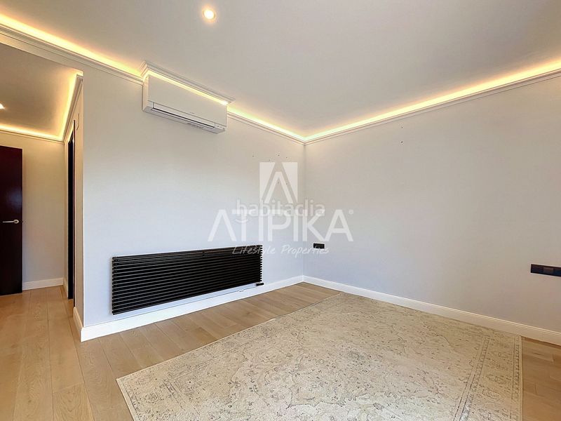 Foto fc0f6f65-f8c1-4d40-a64a-8b525f67a435. Casa amb calefacció aparcament piscina a Montmar Castelldefels