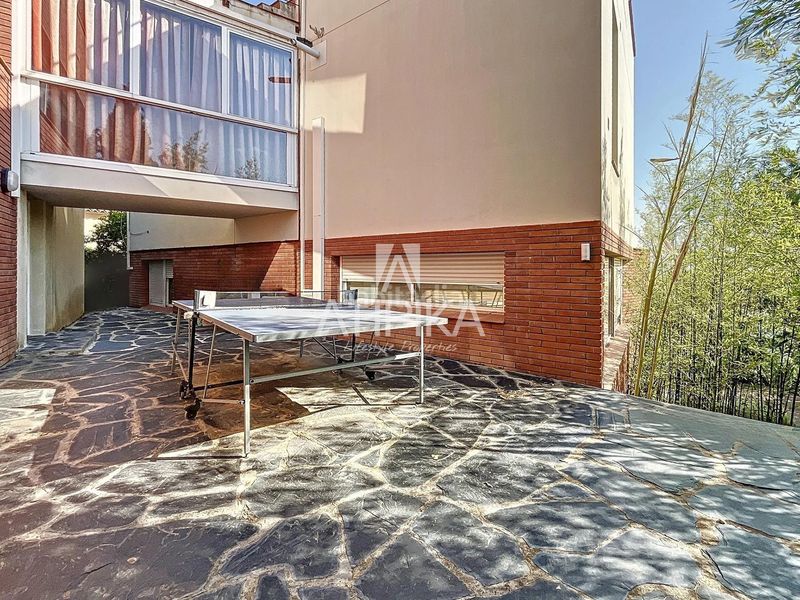 Foto 321d1ffe-a2d9-410f-9ee2-d1a96b9c7f25. Casa amb calefacció aparcament piscina a Levantina - Montgavina - Quintmar Sitges