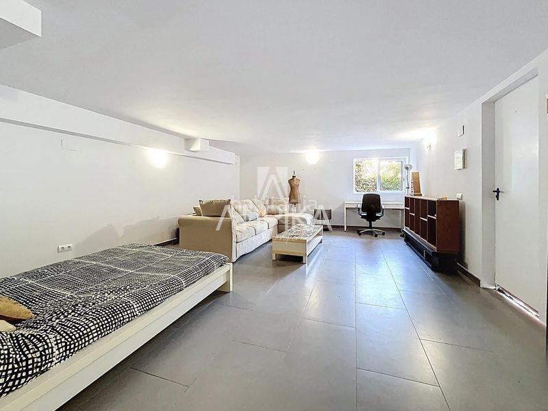 Foto 4670af65-f364-4307-aa00-6f004b248ea7. Casa amb calefacció aparcament piscina a Levantina - Montgavina - Quintmar Sitges