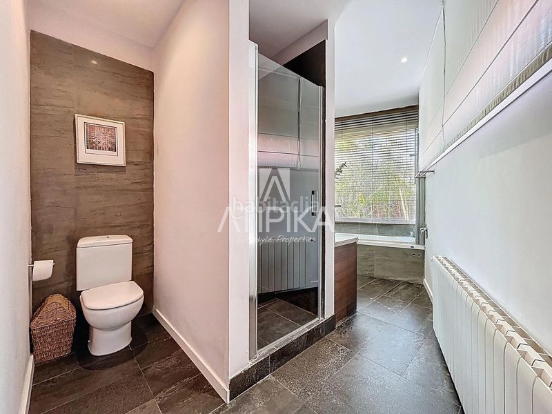 Foto 54bcee48-65f1-4e77-a8e9-190baf9c2b06. Casa amb calefacció aparcament piscina a Levantina - Montgavina - Quintmar Sitges