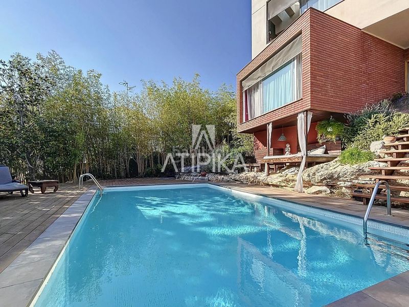 Foto 54d40556-5a11-410d-916e-20ef79051d78. Casa amb calefacció aparcament piscina a Levantina - Montgavina - Quintmar Sitges