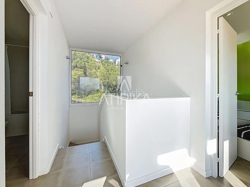 Foto af23f5e9-b570-47db-8230-4913a7398735. Casa amb calefacció aparcament piscina a Levantina - Montgavina - Quintmar Sitges
