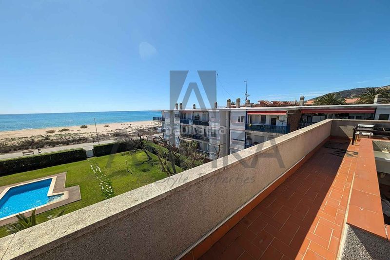 Foto 5faa1391-783d-4423-b8c6-2f14ec3d51b1. Pis amb calefacció aparcament piscina a Baixador Castelldefels