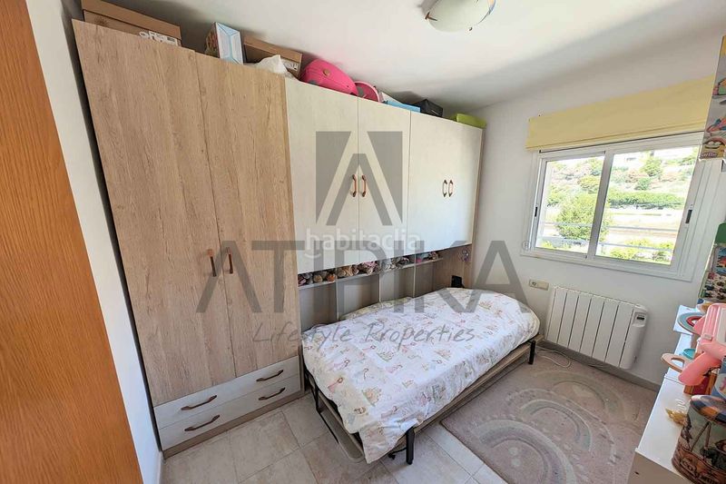 Foto a0c07a2f-80f7-436b-9665-b1a23d13ba32. Pis amb calefacció aparcament piscina a Baixador Castelldefels