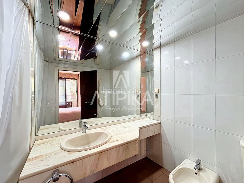 Foto e1e73c23-3687-4364-93db-0be9655e52b6. Pis a Sant Antoni Barcelona