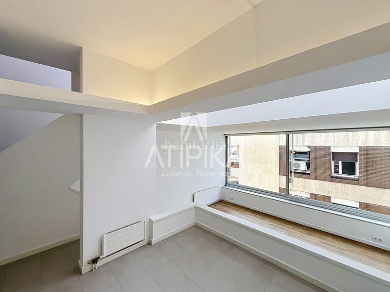 Foto af11f2a6-e8aa-4331-a9ee-3c48e006b556. Àtic amb calefacció aparcament piscina a Sarrià Barcelona