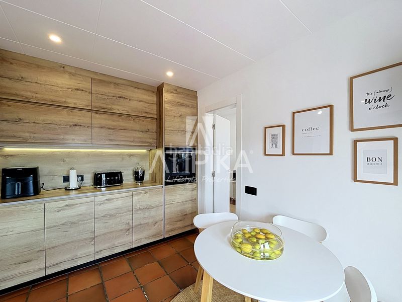 Foto dc7a834f-1fdb-480b-b5ee-968ead1ca918. Casa amb aparcament piscina a Rocaferrera Sant Andreu de Llavaneres