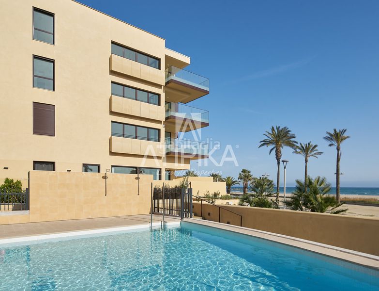 Foto 3847c2f1-0363-483d-b437-4a41691d657f. Pis amb calefacció piscina a Les Salines-Pla de Sant Pere Cubelles