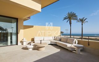 Pis a Les Salines-Pla de Sant Pere. Piso con zonas comunitarias en venta a primera línea de playa en