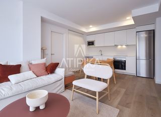 Piso en La Marina del Port. Piso de obra nueva en venta a estrenar de 2 habitaciones, piscin