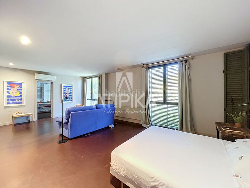 Foto 564437fb-f353-4268-a4ab-803627bb8b80. Lloguer casa amb aparcament piscina a Centre Sitges