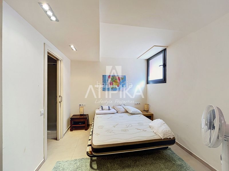 Foto b8f90538-0271-4a02-9c47-f206b016252e. Lloguer casa amb aparcament piscina a Centre Sitges