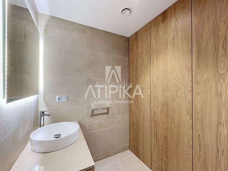 Foto f875d51b-1fb2-4d9b-8118-243a98da95ff. Àtic amb calefacció aparcament piscina a Montmar Castelldefels