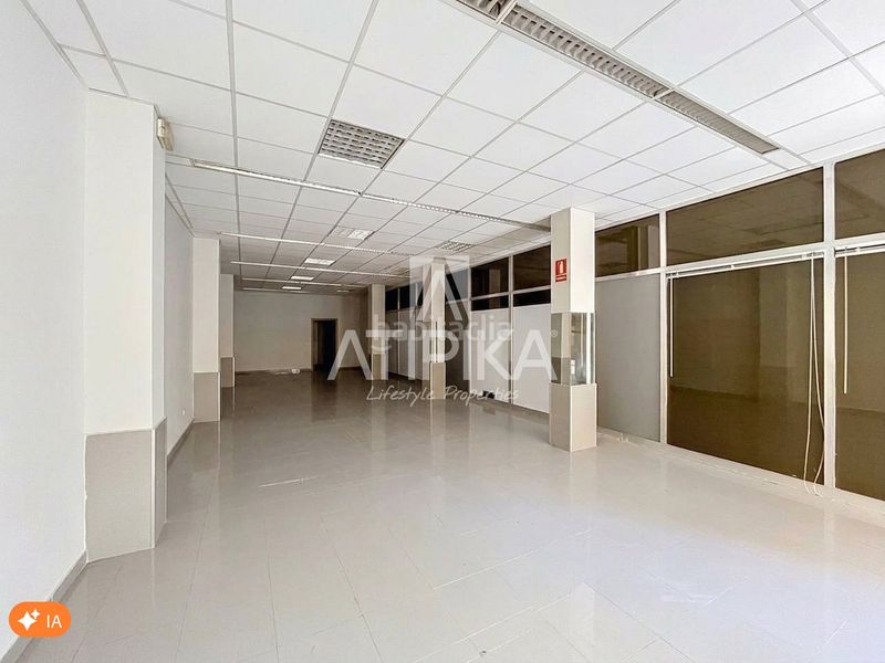 Foto 70a0e971-4a56-47de-96f3-31f130194a2e. Rent business premise in Malgrat de Mar