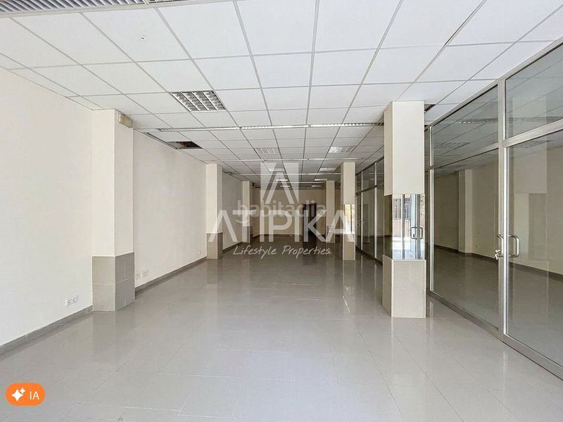 Foto a862c144-6b1d-4bb6-95d9-f707cc513fa4. Rent business premise in Malgrat de Mar