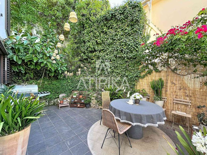 Foto 4e31740f-d45c-461f-ab74-6ddb8d1448b7. Casa  independiente con piscina y vistas al mar en venta en quintmar en Sitges