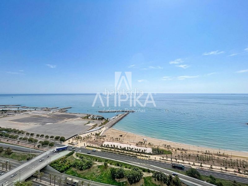 Foto ef484562-a0f0-451a-8721-bb220a3dc8b9. Miete dachwohnung mit parking pool in Diagonal Mar i el Front Marítim del Poblenou Barcelona