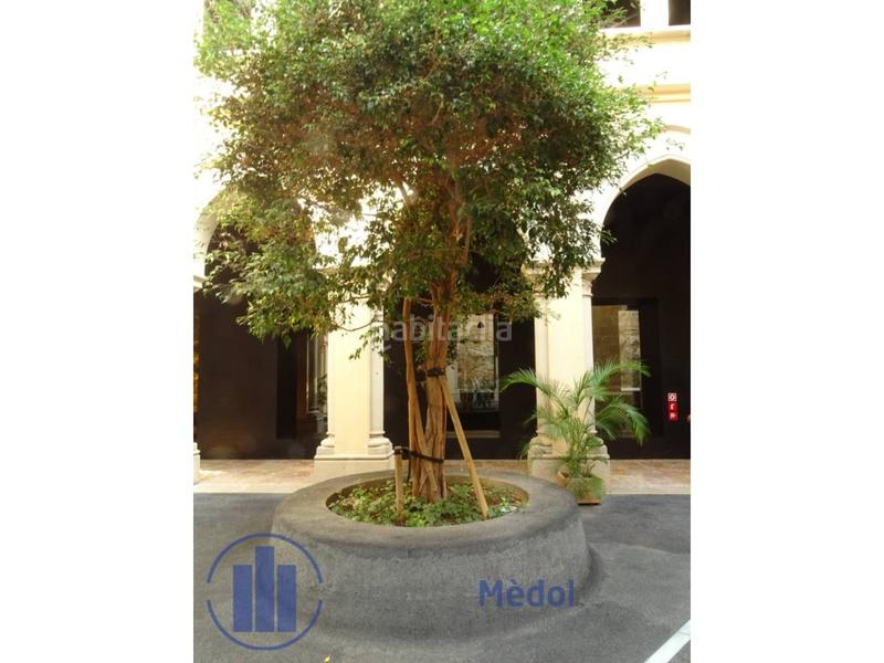 Foto e188a787-4a7a-4ca7-a168-12a416fce96d. Miete büro in Part Alta Tarragona