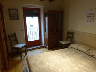 Rent Flat  Calle trinquet vell. Piso en alquiler en part alta