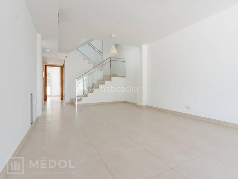 Foto 272dede4-6b34-4ae7-9452-af7c07e49bb7. Casa en auguste renoir 51 descubre tu hogar ideal en la exclusiva urbanización de la llosa ! en Cambrils