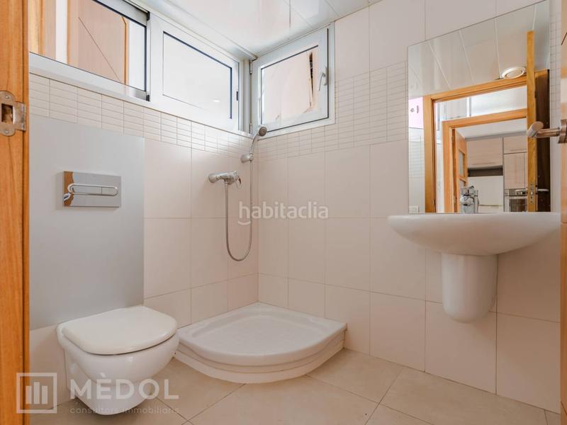Foto cf50654a-b243-4dbb-9318-a42b8b05b0ab. Casa en auguste renoir 51 descubre tu hogar ideal en la exclusiva urbanización de la llosa ! en Cambrils