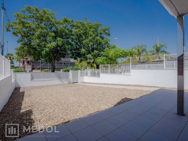 Foto e5b80b58-77f8-4406-9037-89780ab45b9d. Casa en auguste renoir 51 descubre tu hogar ideal en la exclusiva urbanización de la llosa ! en Cambrils