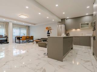 Etagenwohnung in Pare palau 12. Espectacular piso amplio y reformado en calle pere palau, tarrag