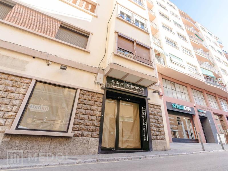 Foto d4ded2fb-533a-4756-afee-b23bd141b8fe. Geschäftsraum in Eixample Tarragona