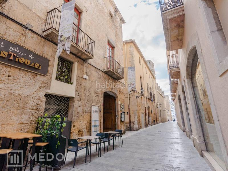 Foto fa743cd1-849c-49ff-b2c7-d02fe29e16ff. Pas-de-porte local commercial dans Part Alta Tarragona