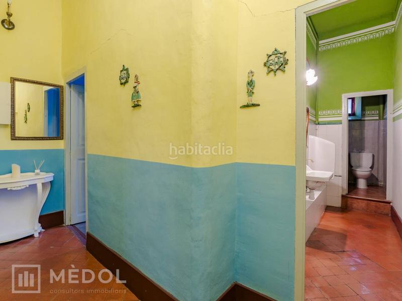 Foto ec011d89-ffb7-4a6f-bcbd-240ed4c5da65. Transfer business premise in Part Alta Tarragona