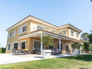 Casa  Salvador ventosa pina. Villa de lujo junto a la playa arrabassada