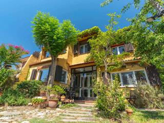 Casa aparellada a Pallaresos (Els). Espectacular casa con encanto rústico a un paso de la ciudad