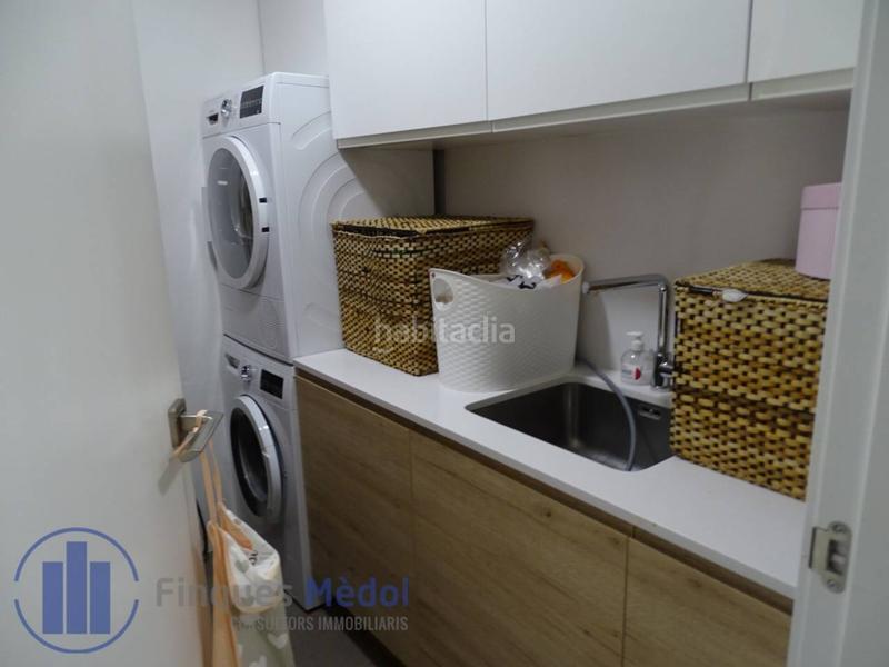 Foto ea0e76e6-f33d-414e-b2b9-01d7bb112b73. Alquiler piso espectacular piso sin muebles en la rambla nova en Tarragona