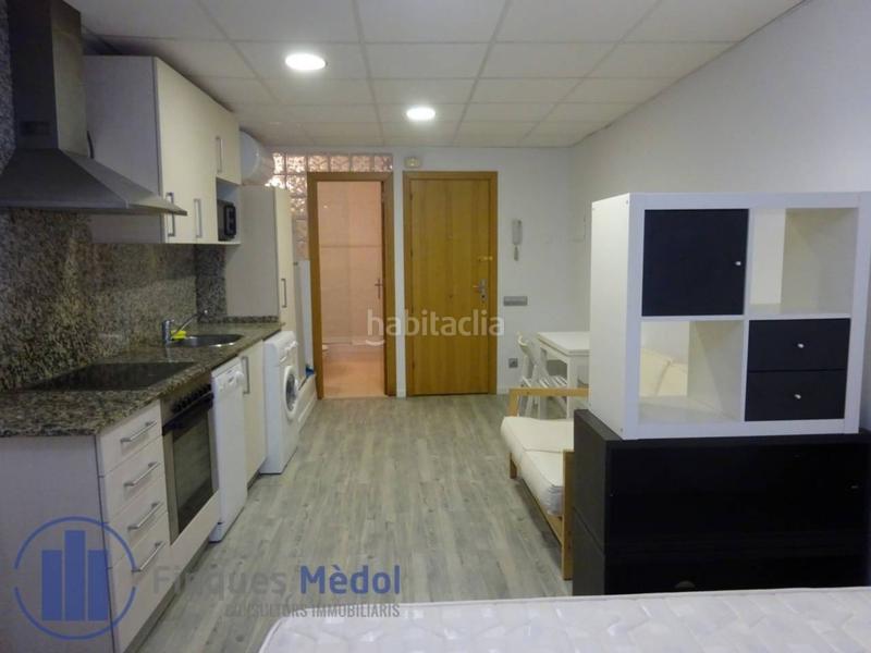 Foto d0a0cb7e-fd40-471f-bcc1-f413710c0b5f. Estudio  en alquiler en Part Alta Tarragona