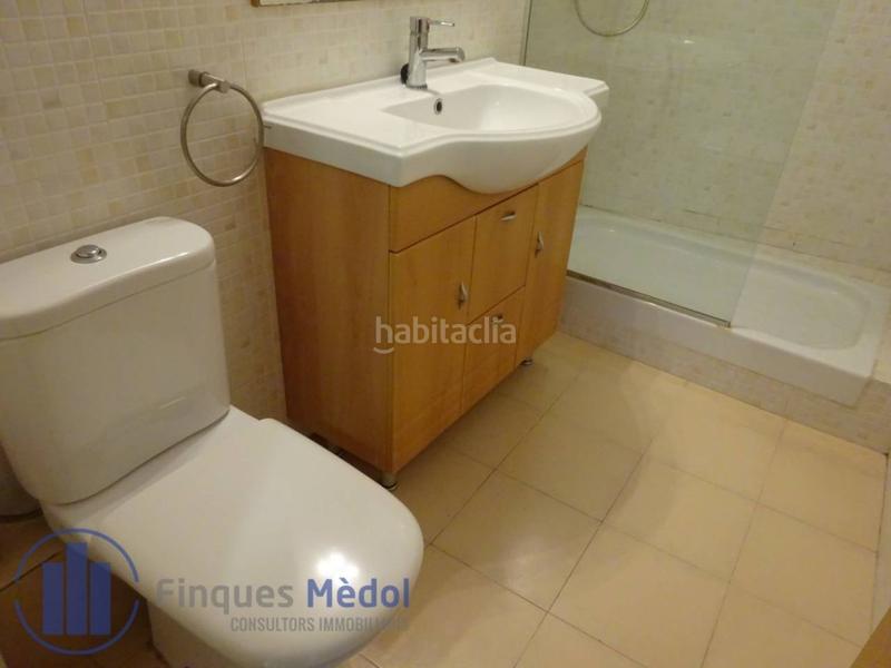 Foto e27a39d4-831c-4ce3-82e9-53e5f3450c3b. Estudio  en alquiler en Part Alta Tarragona