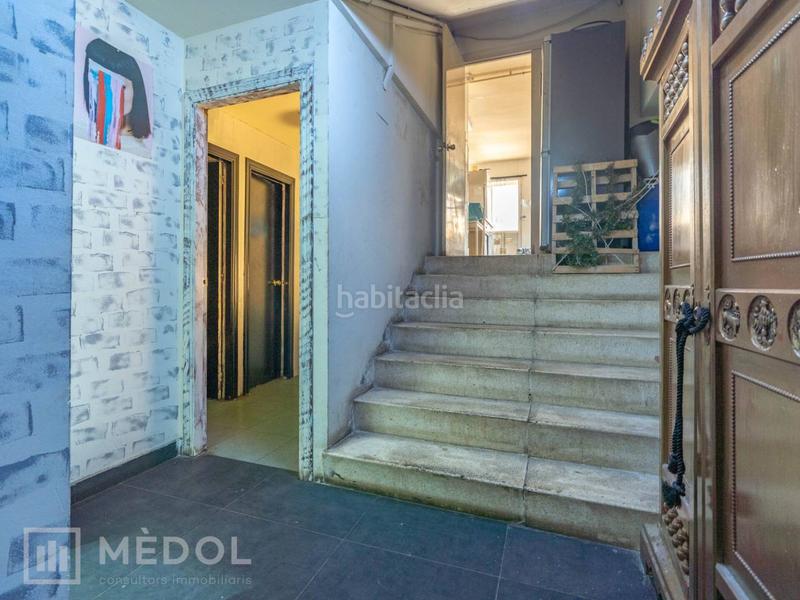 Foto 9bd398f9-bd95-4aea-beda-d05179b3eb13. Traspàs local comercial a méndez núñez 7 a Eixample Tarragona