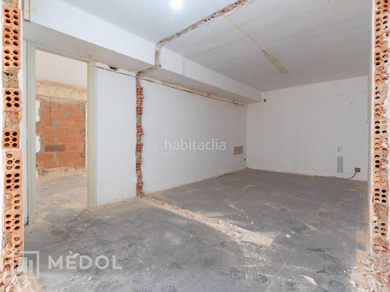 Foto e7d12c76-6816-4c53-a5de-3d8be50152e6. Local comercial a mossèn cinto verdaguer 8 a Eixample Tarragona