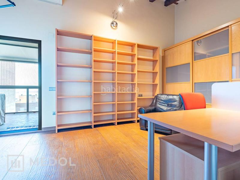 Foto 5517b0b7-fb34-4c33-8273-facee4717381. Location attique avec parking dans Eixample Tarragona