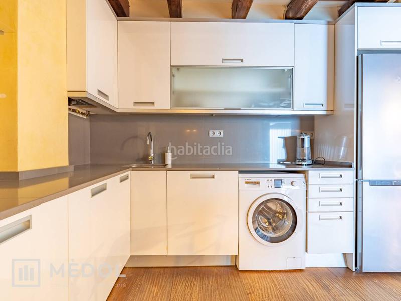 Foto 6526d064-a260-428c-8311-6f8273dad9ab. Location attique avec parking dans Eixample Tarragona