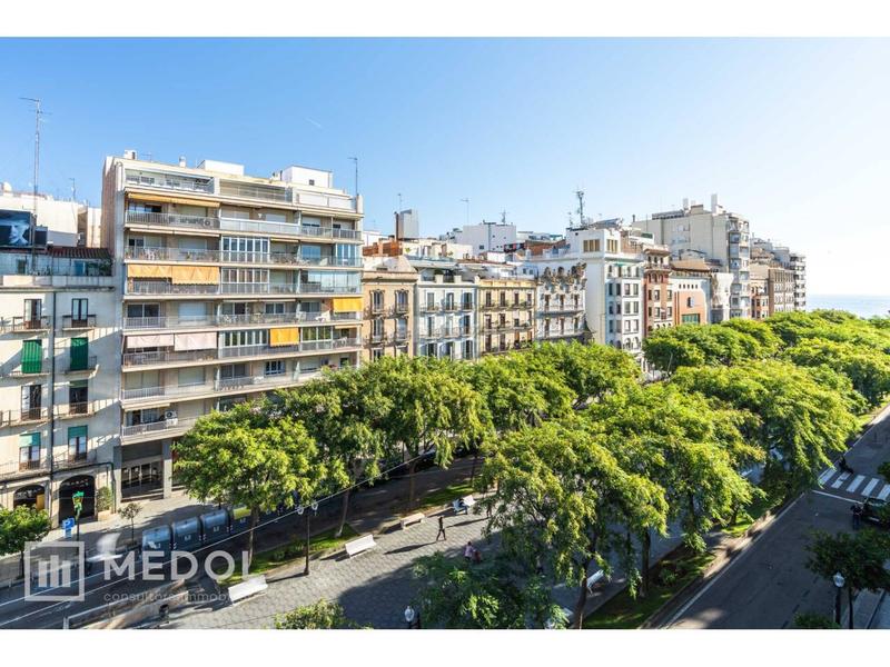 Foto 9137006d-2735-4122-a1e8-0dcc4c16874f. Location attique avec parking dans Eixample Tarragona