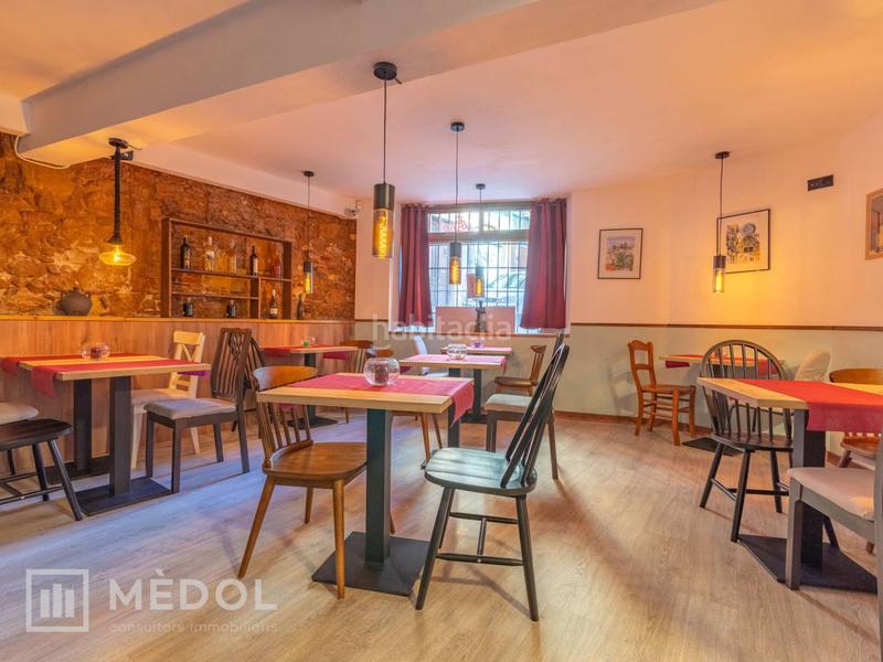 Foto 0962e6a2-2eb3-460b-bd27-1976a0bfb813. Pas-de-porte local commercial dans rera sant domènec 3 dans Tarragona