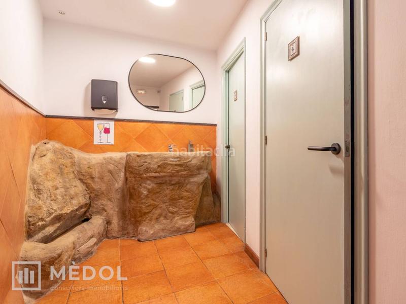 Foto 764ef7aa-d6ec-410a-bfa6-d54cd6d98fea. Pas-de-porte local commercial dans rera sant domènec 3 dans Tarragona