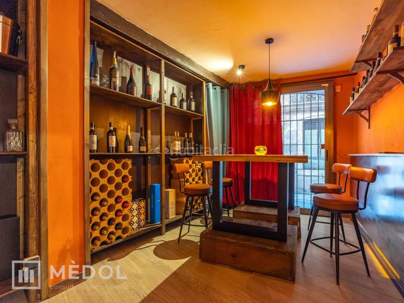 Foto 825c518d-145a-4fc9-b96c-6540ecb1be6f. Pas-de-porte local commercial dans rera sant domènec 3 dans Tarragona