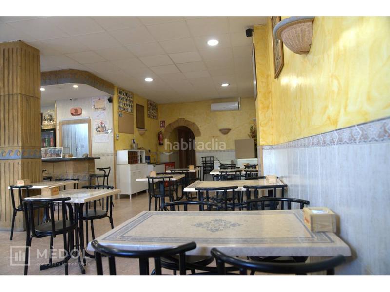 Foto ea05c5a1-444d-4f21-ba82-f5b081395f4f. Geschäftsraum in Constantí