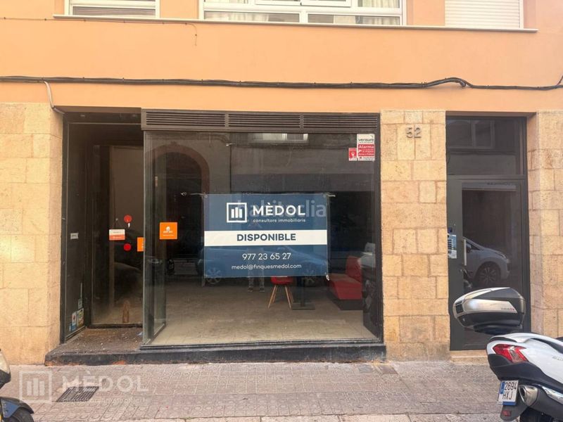 Foto 9db14a5d-54ad-4b43-880e-372407fd2442. Lloguer local comercial a Eixample Tarragona