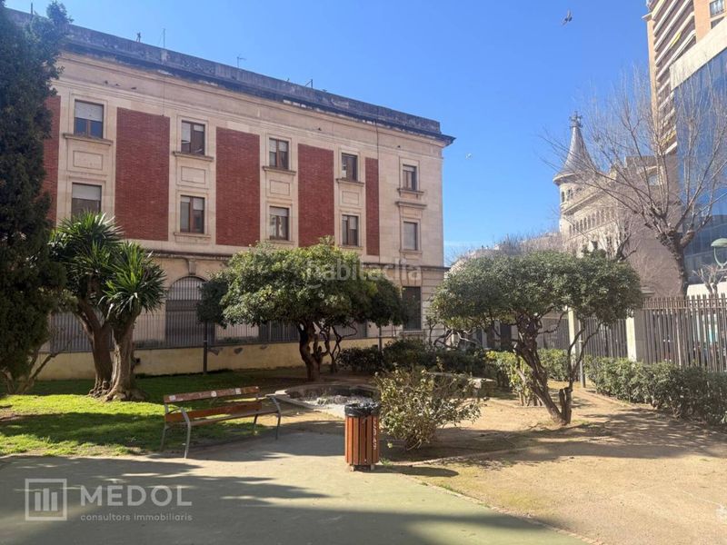 Foto eb3fa69b-21e1-4f62-90c3-9af9e59873a6. Lloguer local comercial a Eixample Tarragona